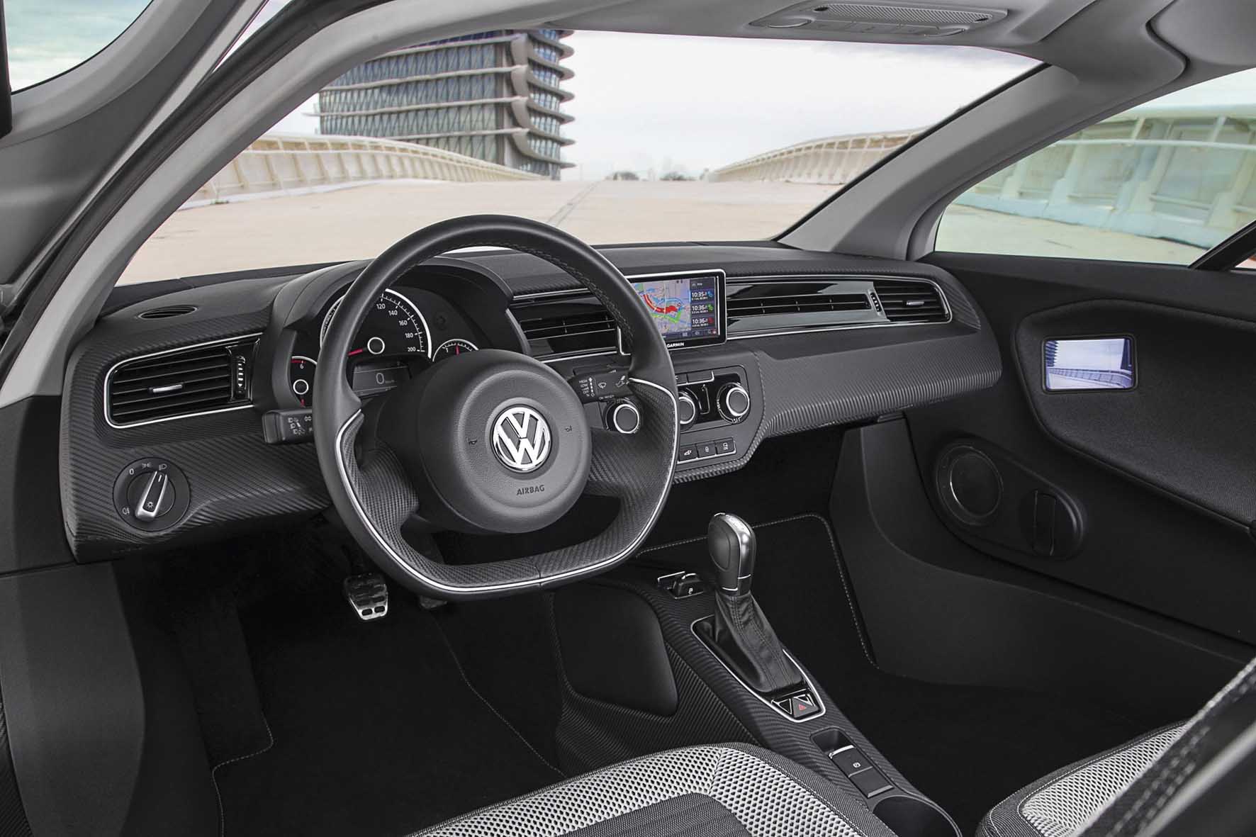 Vw 2013 XL1 interni 1