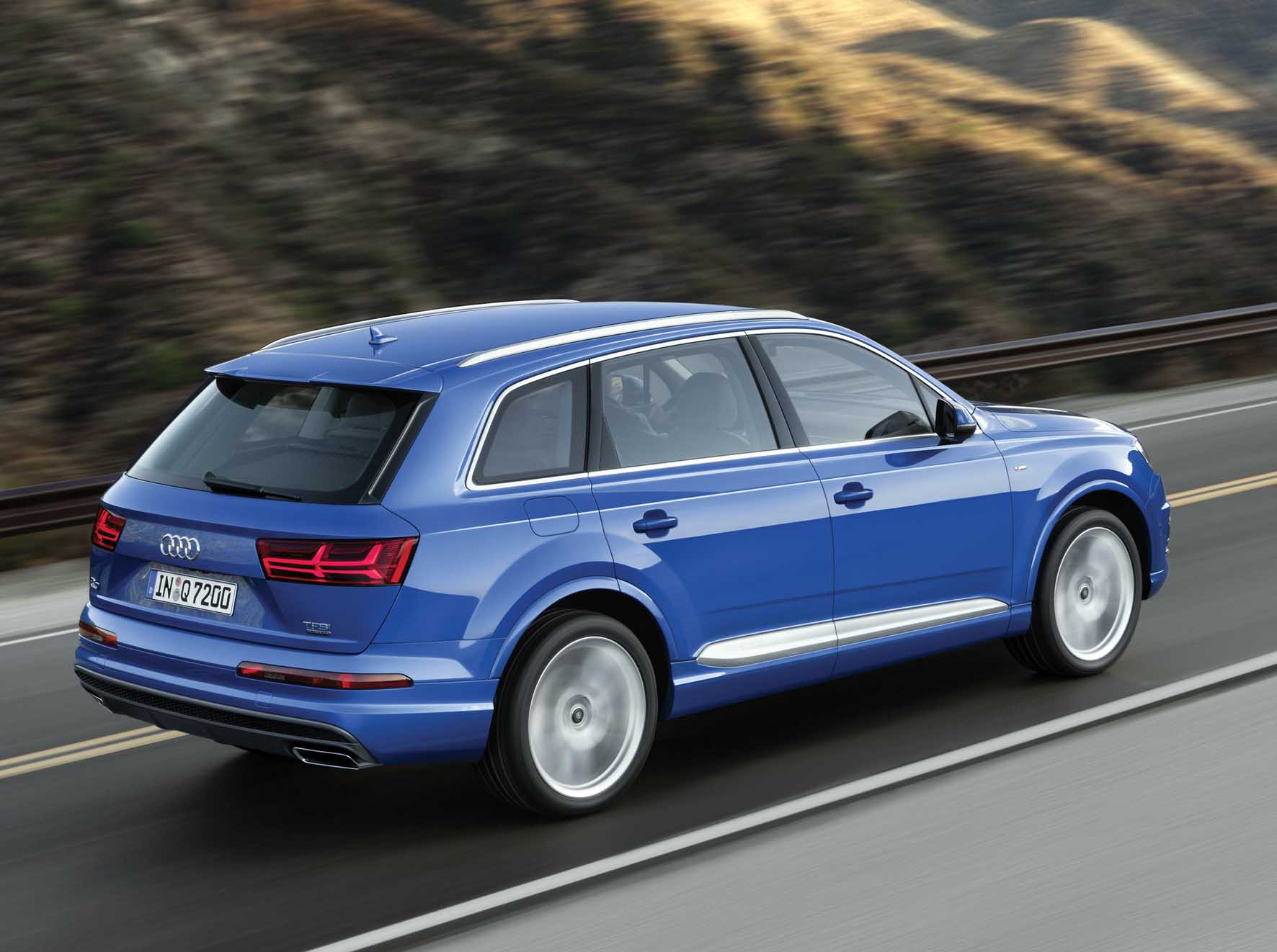 audi-2015-nuova-Q7-postlat-ilnordestquotidiano